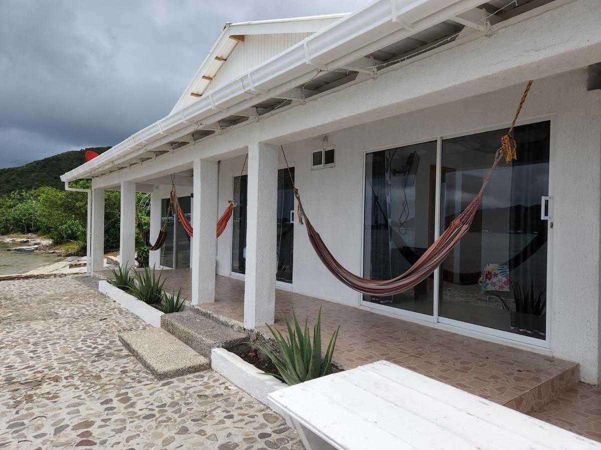 Providencia  Posada Old Town Bay מראה חיצוני תמונה